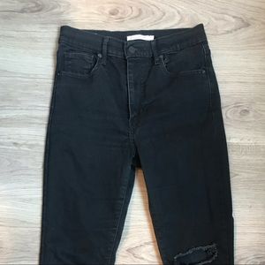 Levi’s Mile High Super Skinny w/ Frayed Hem